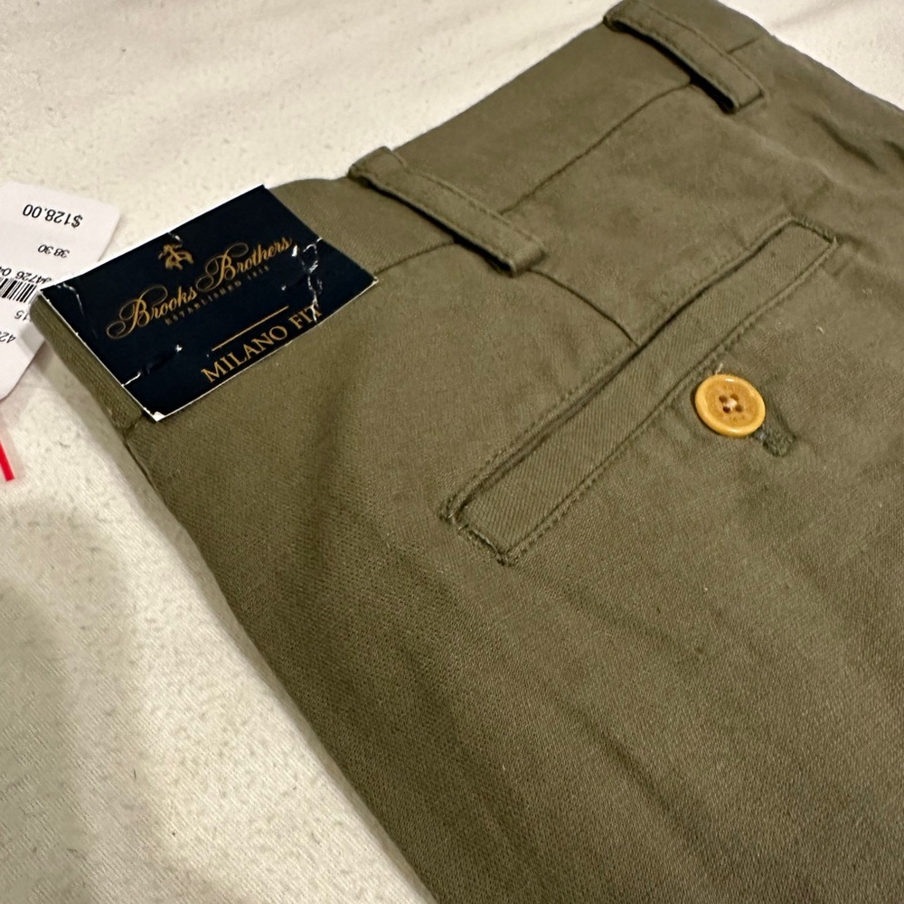 Brooks Brothers Chino Khaki 38x30